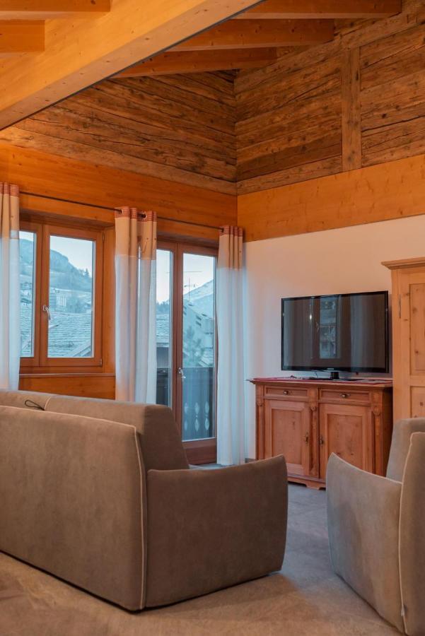 Pista Stelvio Loft Lumiere Apartamento Bormio Exterior foto