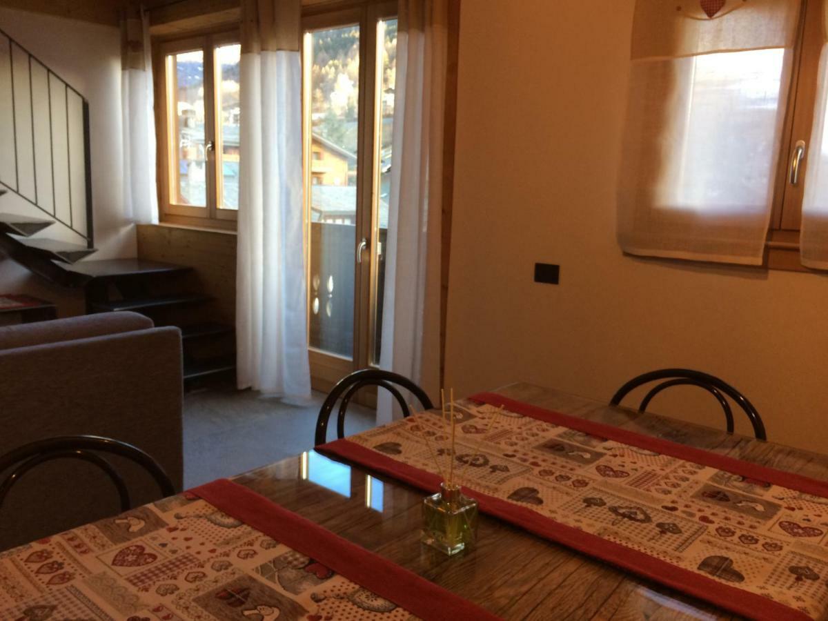 Pista Stelvio Loft Lumiere Apartamento Bormio Exterior foto